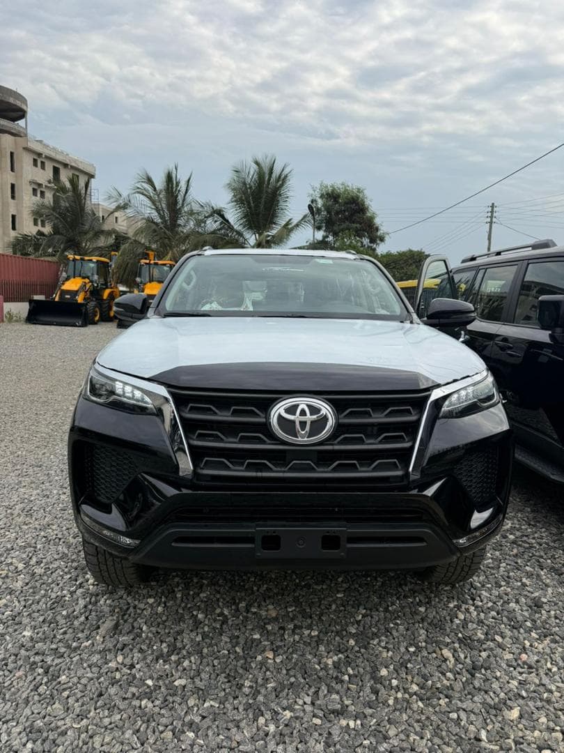 Toyota Fortuner 2.8 Diesel